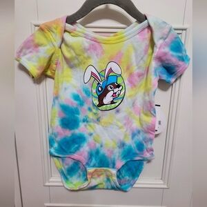 💥3/$24 NWT‎ Buc-ee's Tie Dye Easter Onesie